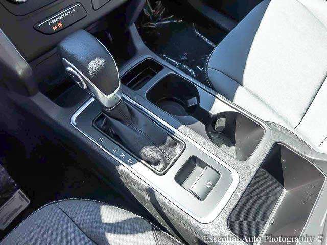 Ford Escape 2017 photo 18